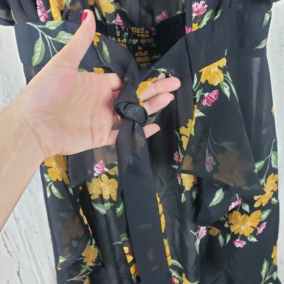 Live 4 truth beautiful short sleeve sheer flower cover up women's size medium - Picture 4 of 13